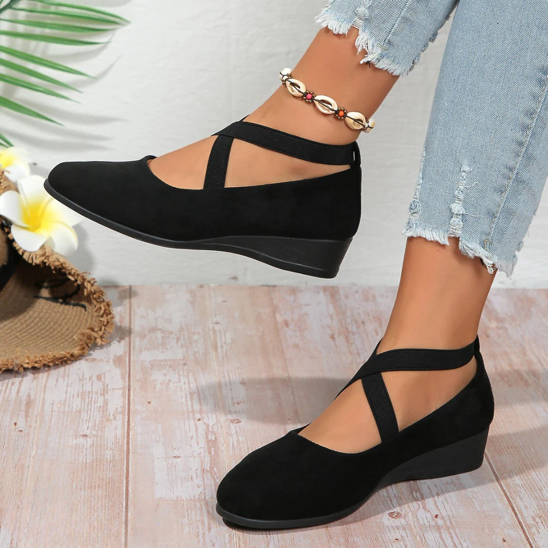 Valentina | Zapato Cuña con Tira Cruzada